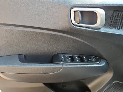 2022 Hyundai VENUE SE IVT