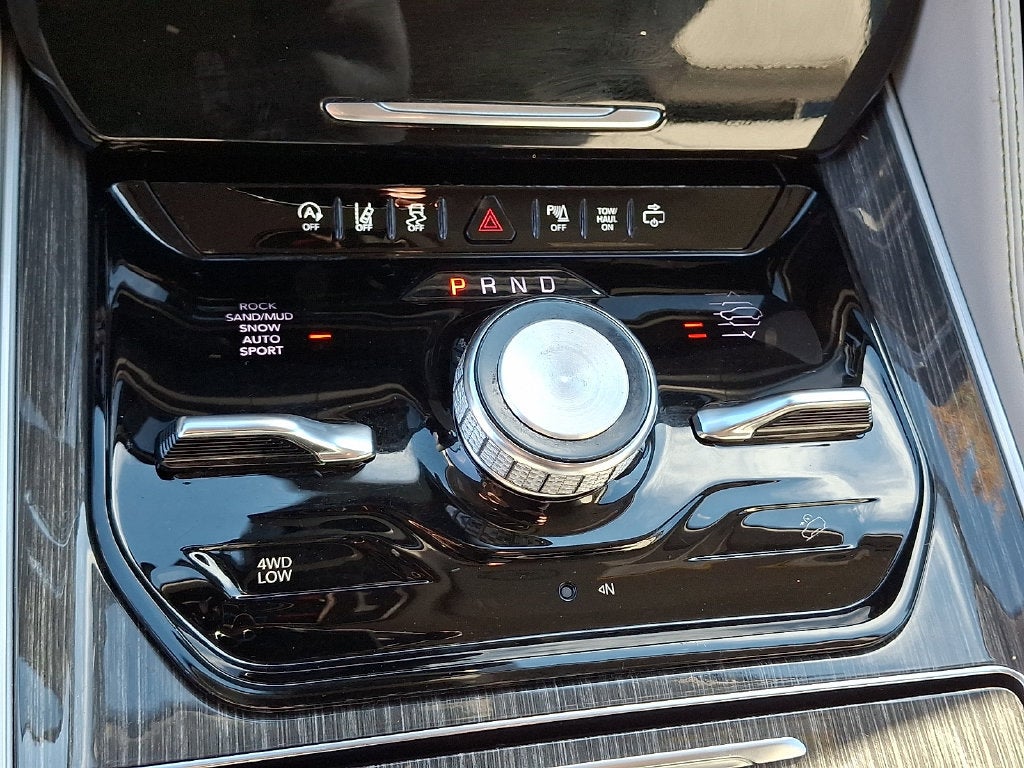 2022 Jeep Wagoneer Series III 4x4
