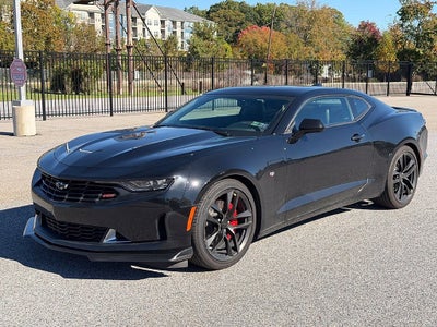 2023 Chevrolet Camaro 2dr Coupe 2LT