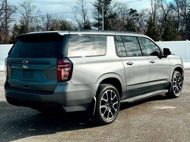 2021 Chevrolet Suburban 4WD RST