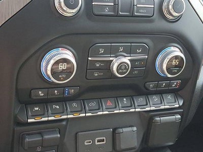 2019 GMC Sierra 1500 Crew Cab Short Box 4-Wheel Drive Denali