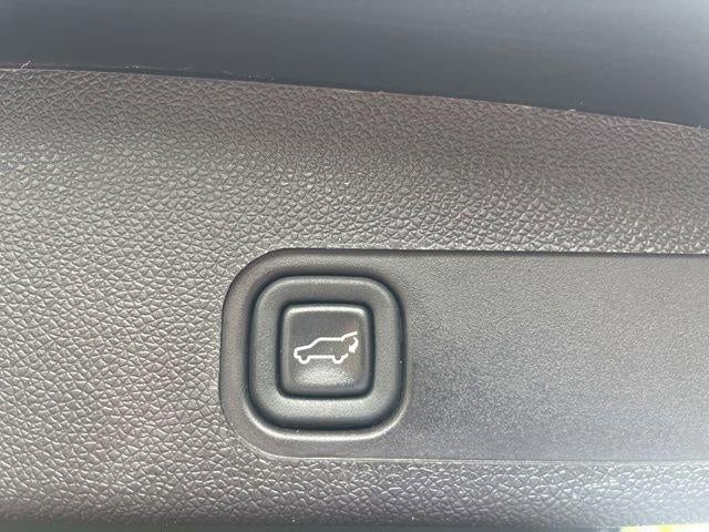 2010 Cadillac Escalade 6.2L V8 AWD Premium