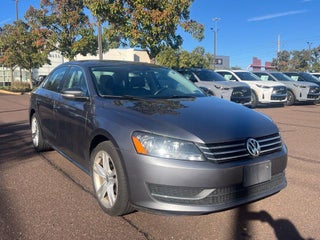 2014 Volkswagen Passat 4dr Sdn 1.8T Auto SE PZEV