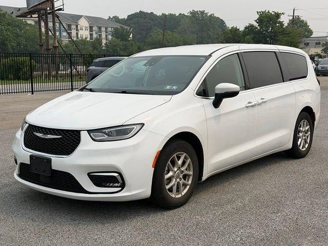 2023 Chrysler Pacifica Touring L FWD