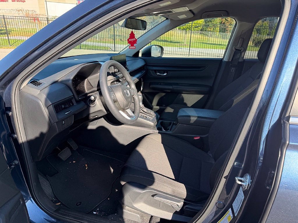 2025 Honda CR-V LX AWD