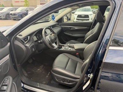 2023 INFINITI QX50 LUXE AWD