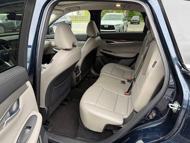 2023 INFINITI QX50 LUXE AWD