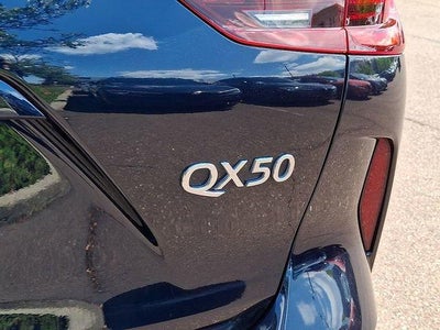 2023 INFINITI QX50 LUXE AWD