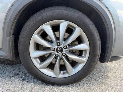 2022 INFINITI QX50 LUXE AWD