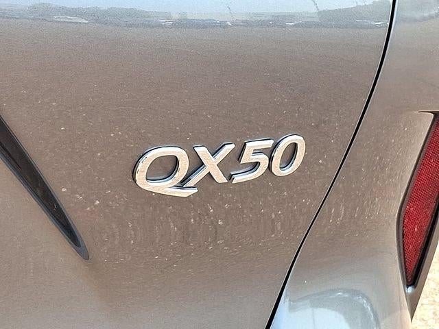 2022 INFINITI QX50 LUXE AWD