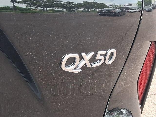 2023 INFINITI QX50 LUXE AWD