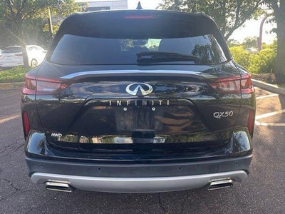 2023 INFINITI QX50 LUXE AWD