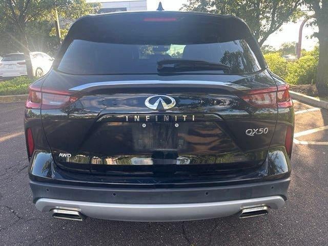 2023 INFINITI QX50 LUXE AWD
