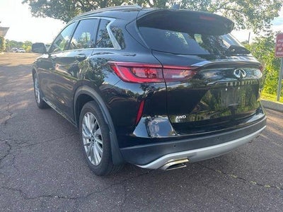 2023 INFINITI QX50 LUXE AWD