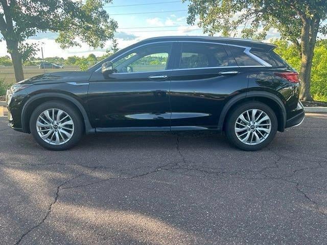 2023 INFINITI QX50 LUXE AWD