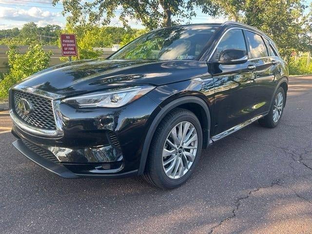 2023 INFINITI QX50 LUXE AWD
