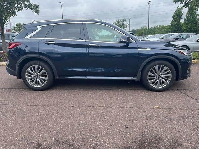2023 INFINITI QX50 LUXE AWD