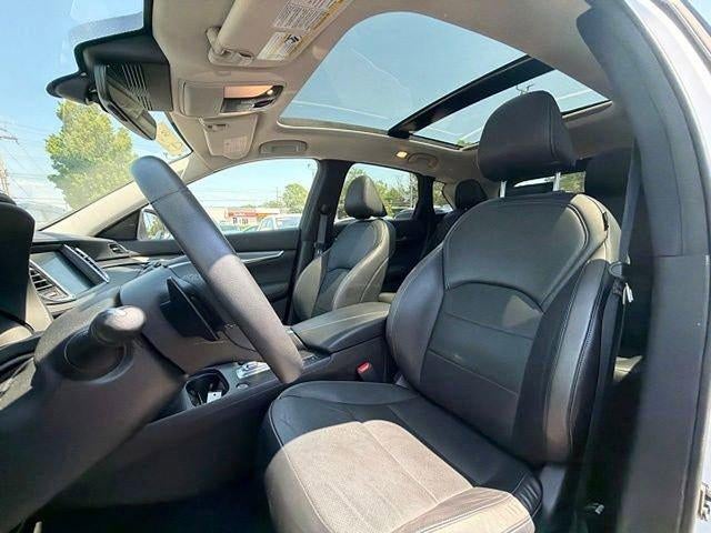 2023 INFINITI QX50 LUXE AWD