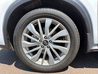 2023 INFINITI QX50 LUXE AWD