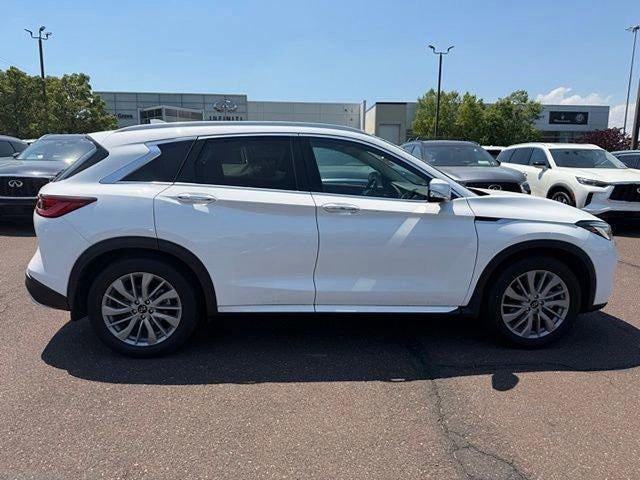 2023 INFINITI QX50 LUXE AWD