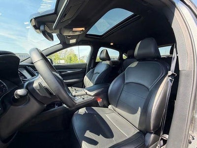 2023 INFINITI QX55 LUXE AWD