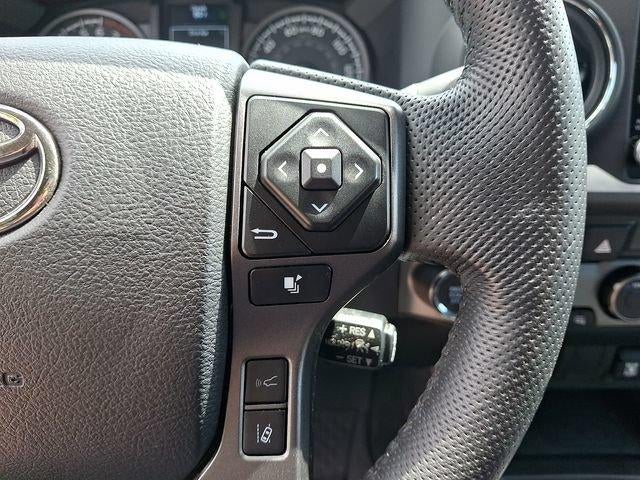 2023 Toyota Tacoma 4WD 4WD TRD Off Road Double Cab 5' Bed V6 AT (Natl)