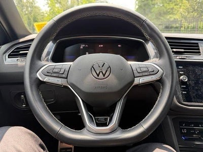 2023 Volkswagen Tiguan 2.0T SE R-Line Black 4MOTION