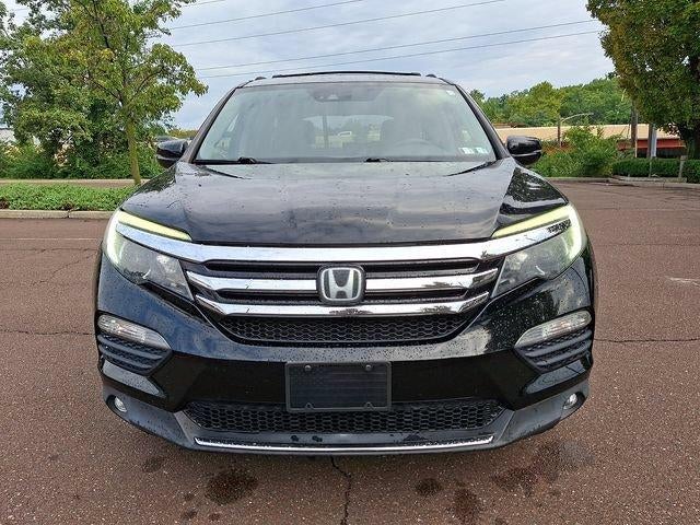 2016 Honda Pilot AWD 4dr Elite with DVD Rear Entertainment System and Navigation