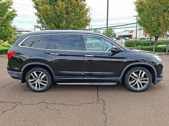 2016 Honda Pilot AWD 4dr Elite with DVD Rear Entertainment System and Navigation