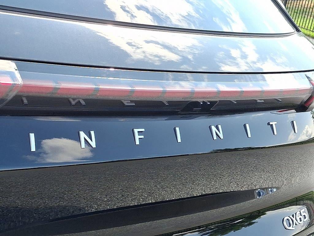 2027 INFINITI QX65 LUXE AWD
