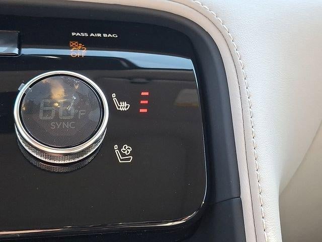 2027 INFINITI QX60 LUXE AWD