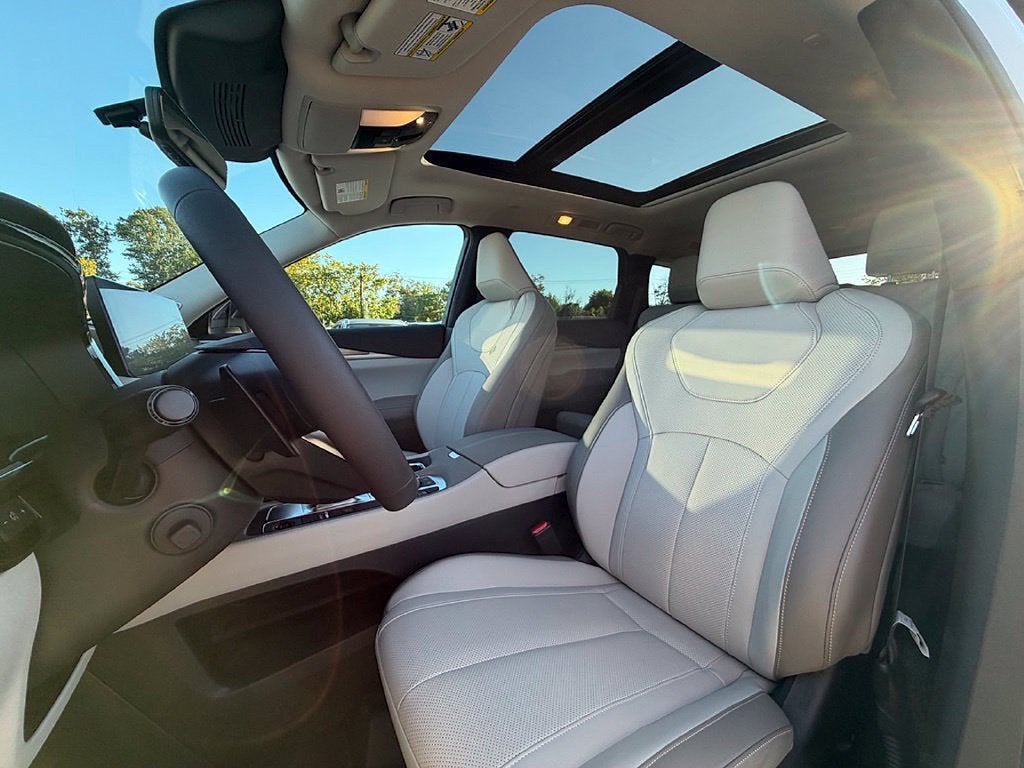 2027 INFINITI QX60 LUXE AWD