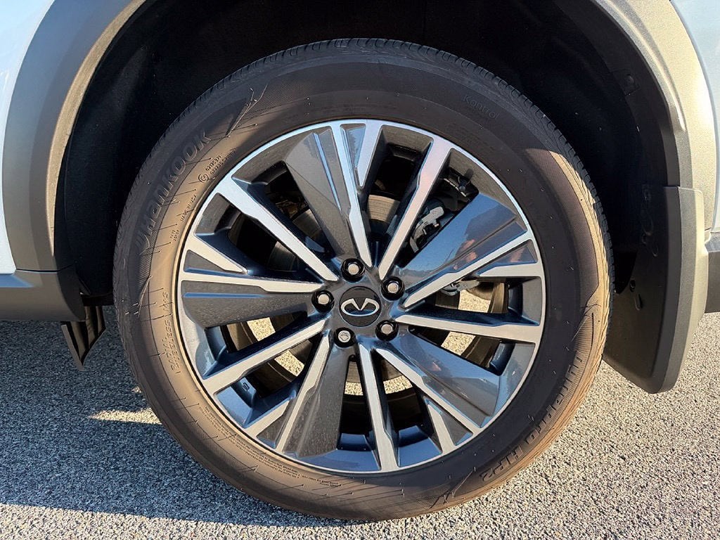 2027 INFINITI QX60 LUXE AWD