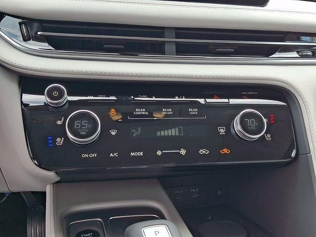 2027 INFINITI QX60 LUXE AWD