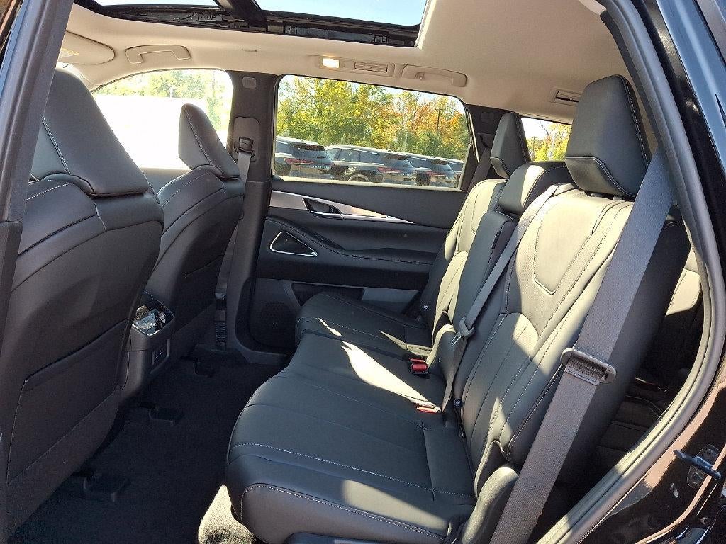 2027 INFINITI QX60 LUXE AWD