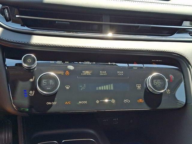 2027 INFINITI QX60 LUXE AWD