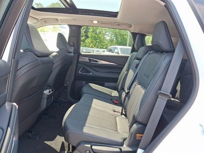 2027 INFINITI QX60 LUXE AWD