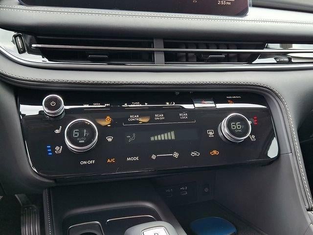 2027 INFINITI QX60 LUXE AWD