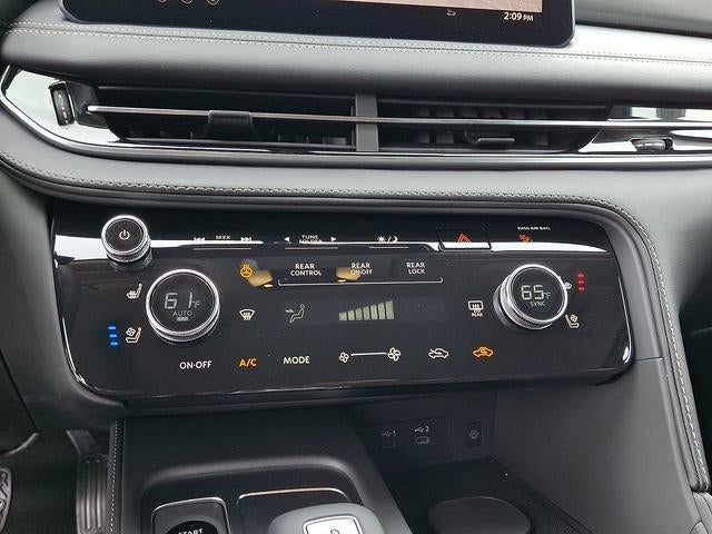 2027 INFINITI QX60 LUXE AWD