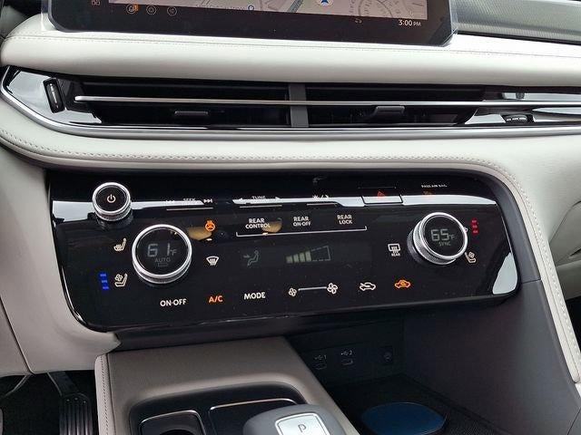 2027 INFINITI QX60 LUXE AWD