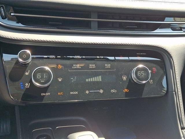 2027 INFINITI QX60 LUXE AWD