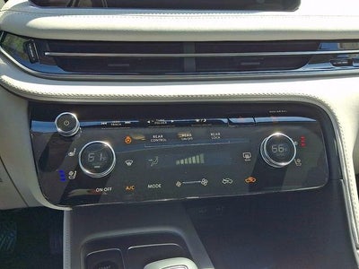 2027 INFINITI QX60 LUXE AWD