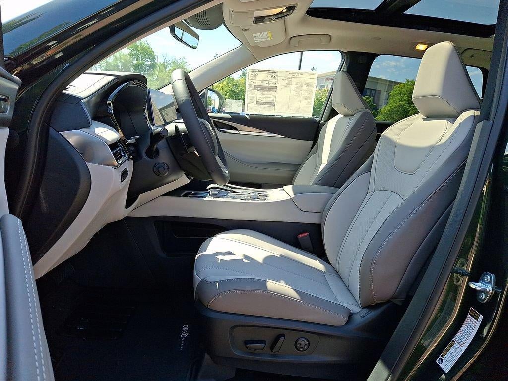 2027 INFINITI QX60 LUXE AWD