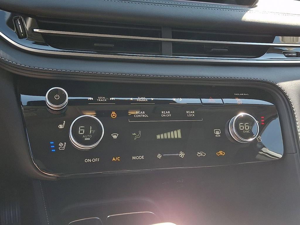 2027 INFINITI QX60 LUXE AWD