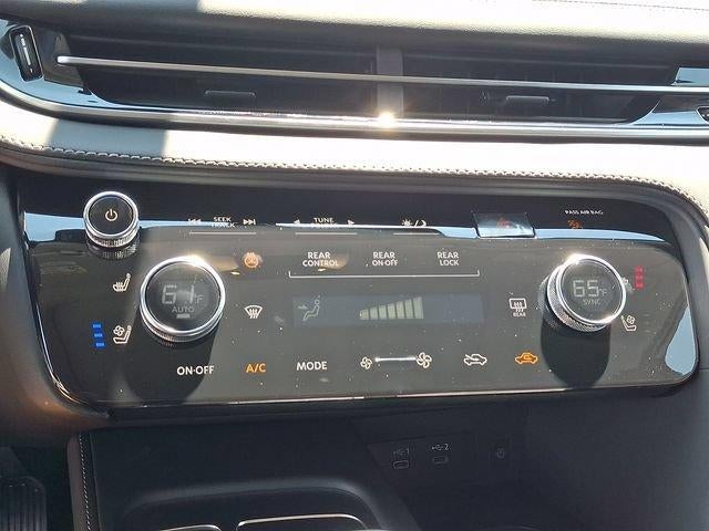 2027 INFINITI QX60 LUXE AWD