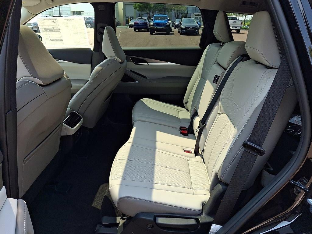 2027 INFINITI QX60 LUXE AWD