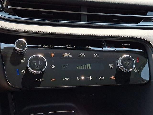 2027 INFINITI QX60 LUXE AWD