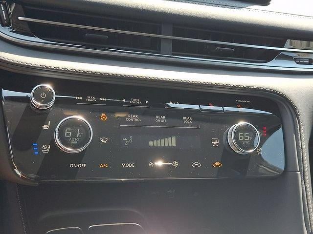2027 INFINITI QX60 LUXE AWD