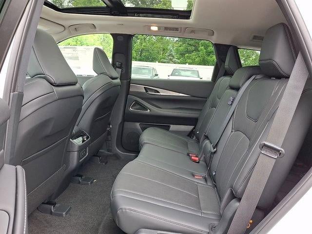 2027 INFINITI QX60 LUXE AWD