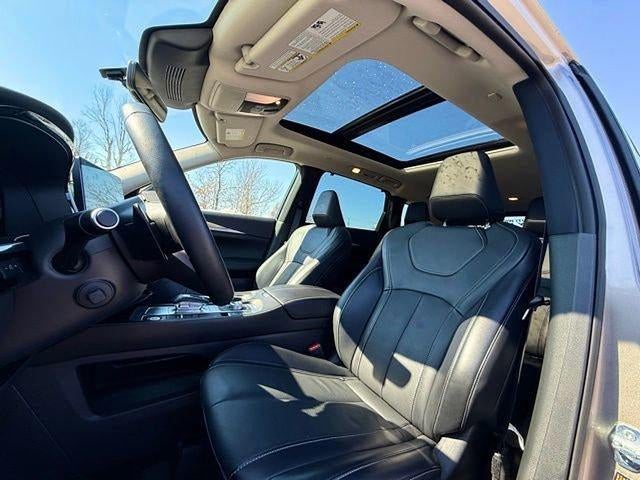 2025 INFINITI QX60 LUXE AWD